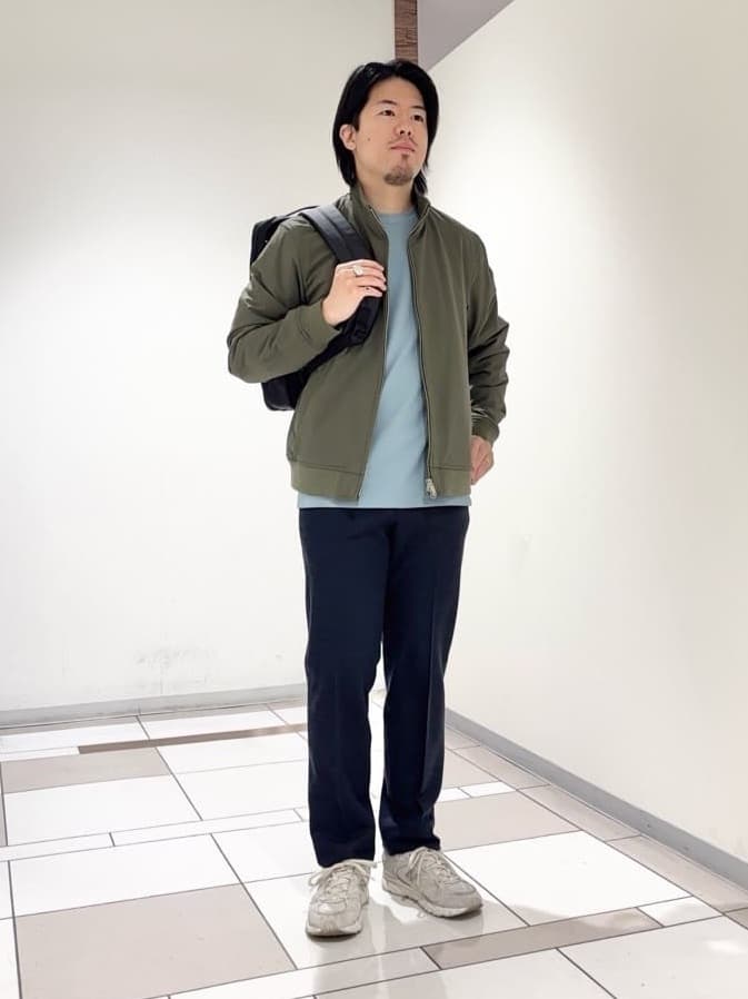 及川さんの「TAKEO KIKUCHI｜スタンドカラー ショート リブ ブルゾン」を使ったコーディネート