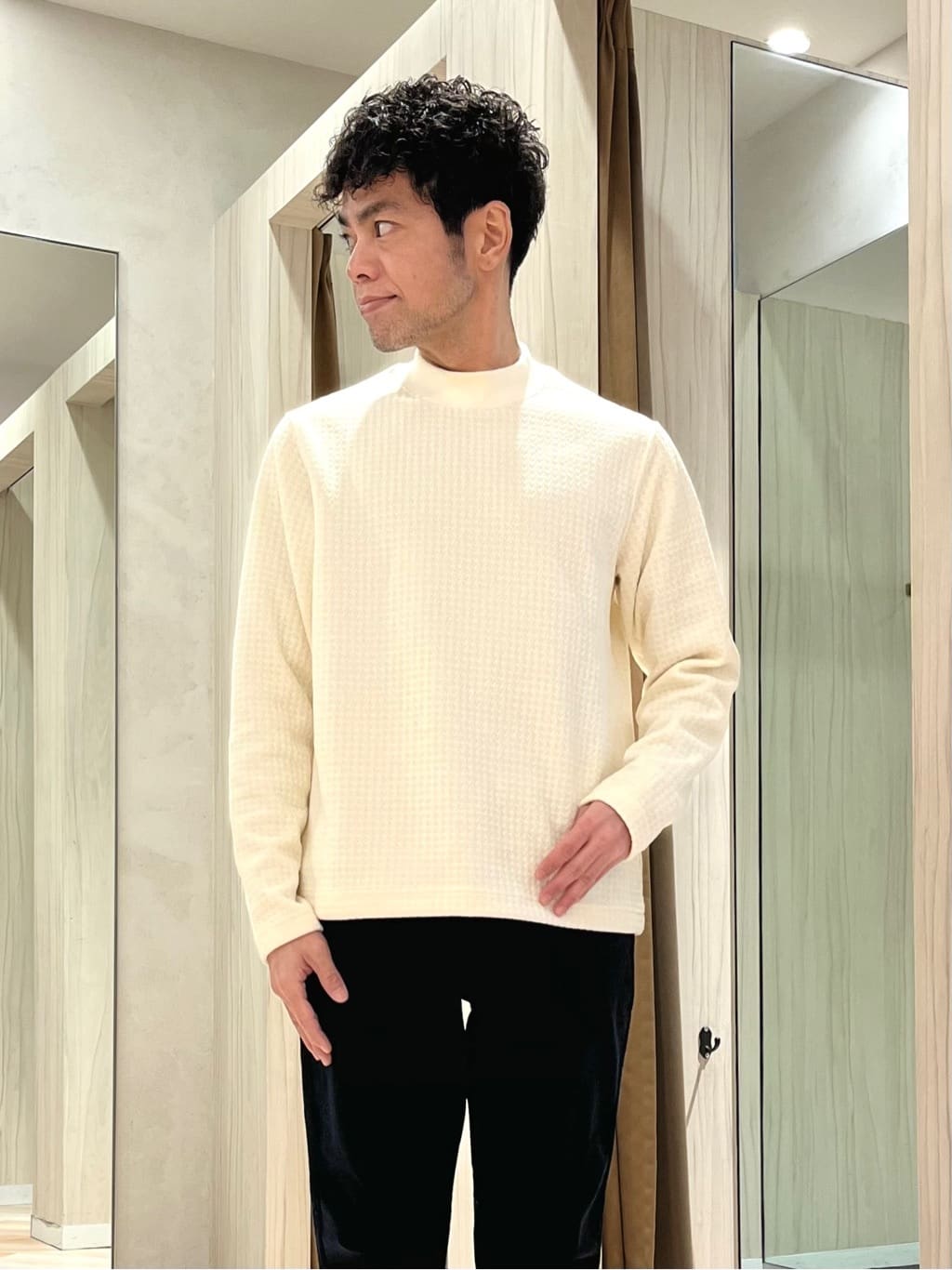 URAさんの「TAKEO KIKUCHI｜カラーコンビ ダウンブルゾン」を使ったコーディネート