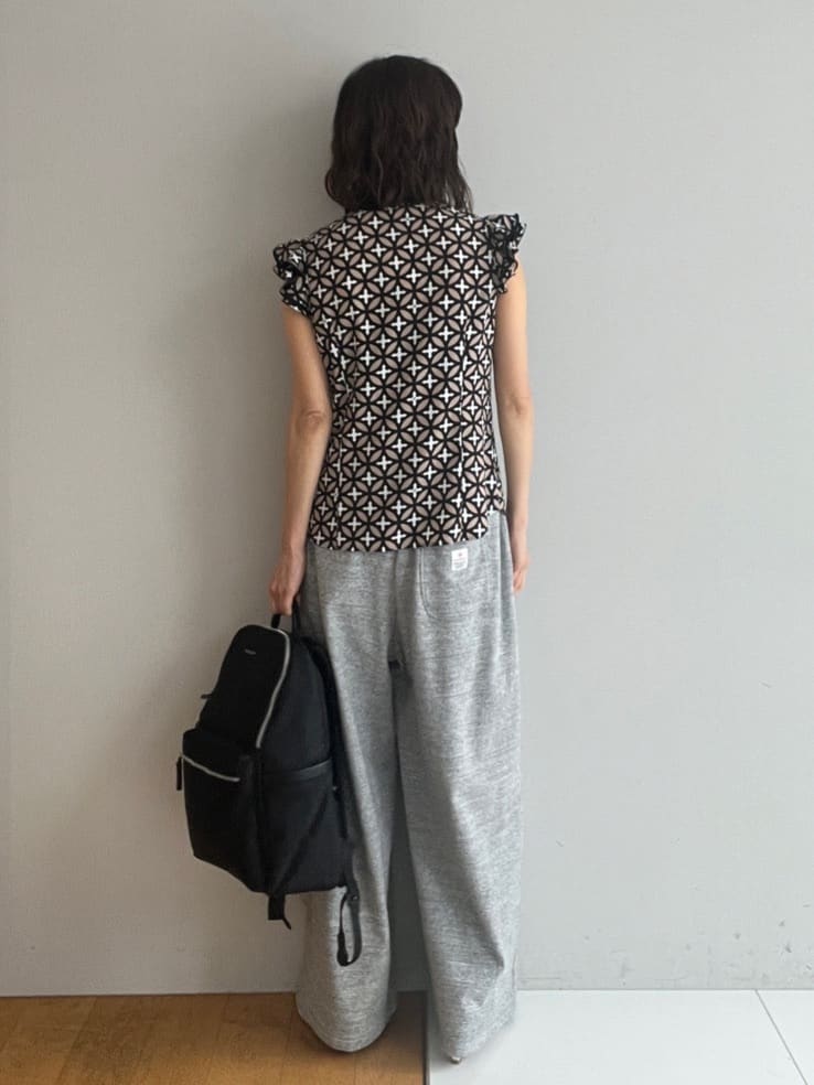 misaさんの「DRESSTERIOR｜【再入荷/荷重軽減】サスペンションマルチポケットリュック」を使ったコーディネート