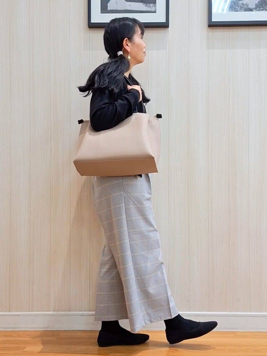 Saoさんの「SHOO･LA･RUE｜【洗濯機可/S-LL/アンサンブル可】結局、シンプル クルーネックニット」を使ったコーディネート