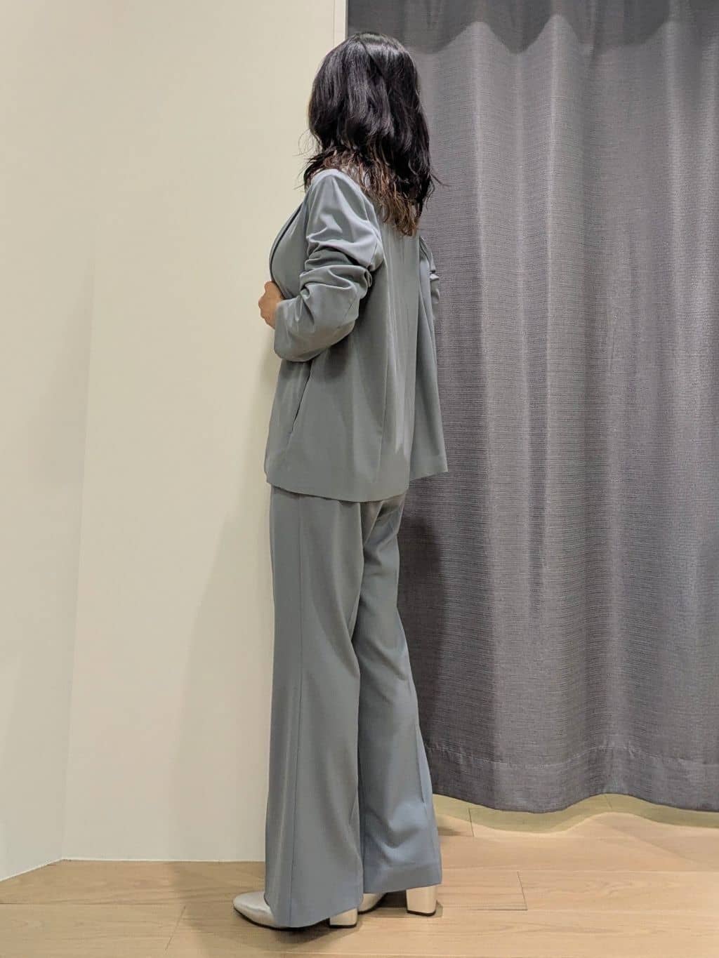 miiさんの「INDIVI｜Comfy SET UP｜ダブルブレストイージージャケット【セットアップ対応／通勤／カセット服／接触」を使ったコーディネート