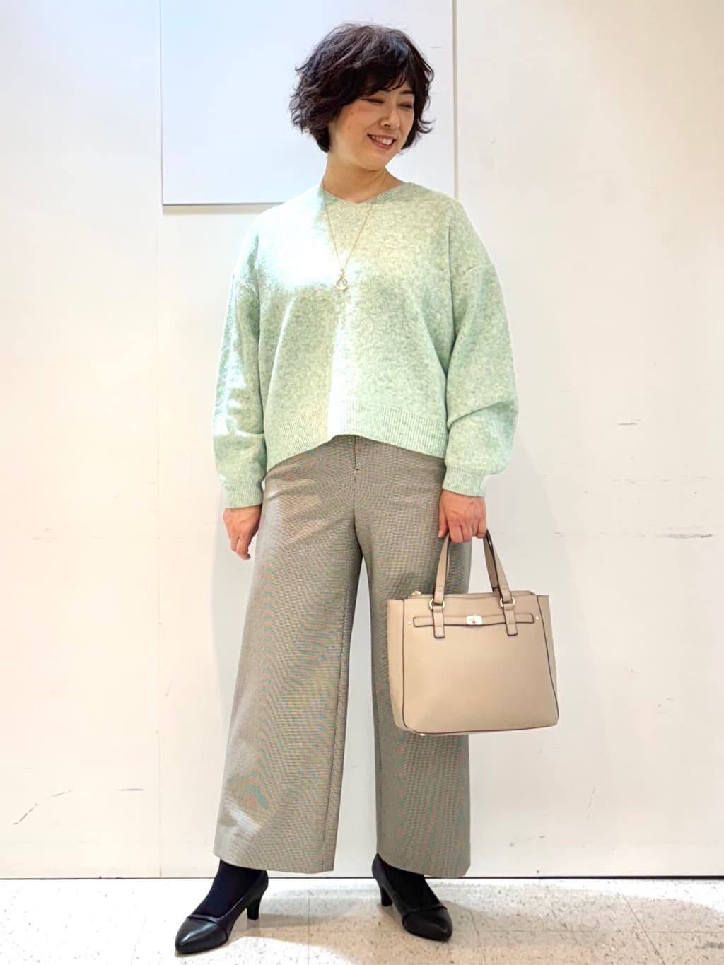 ヤスコさんの「Reflect｜【裏起毛／ゆったりシルエット】ストレートワイドパンツ」を使ったコーディネート