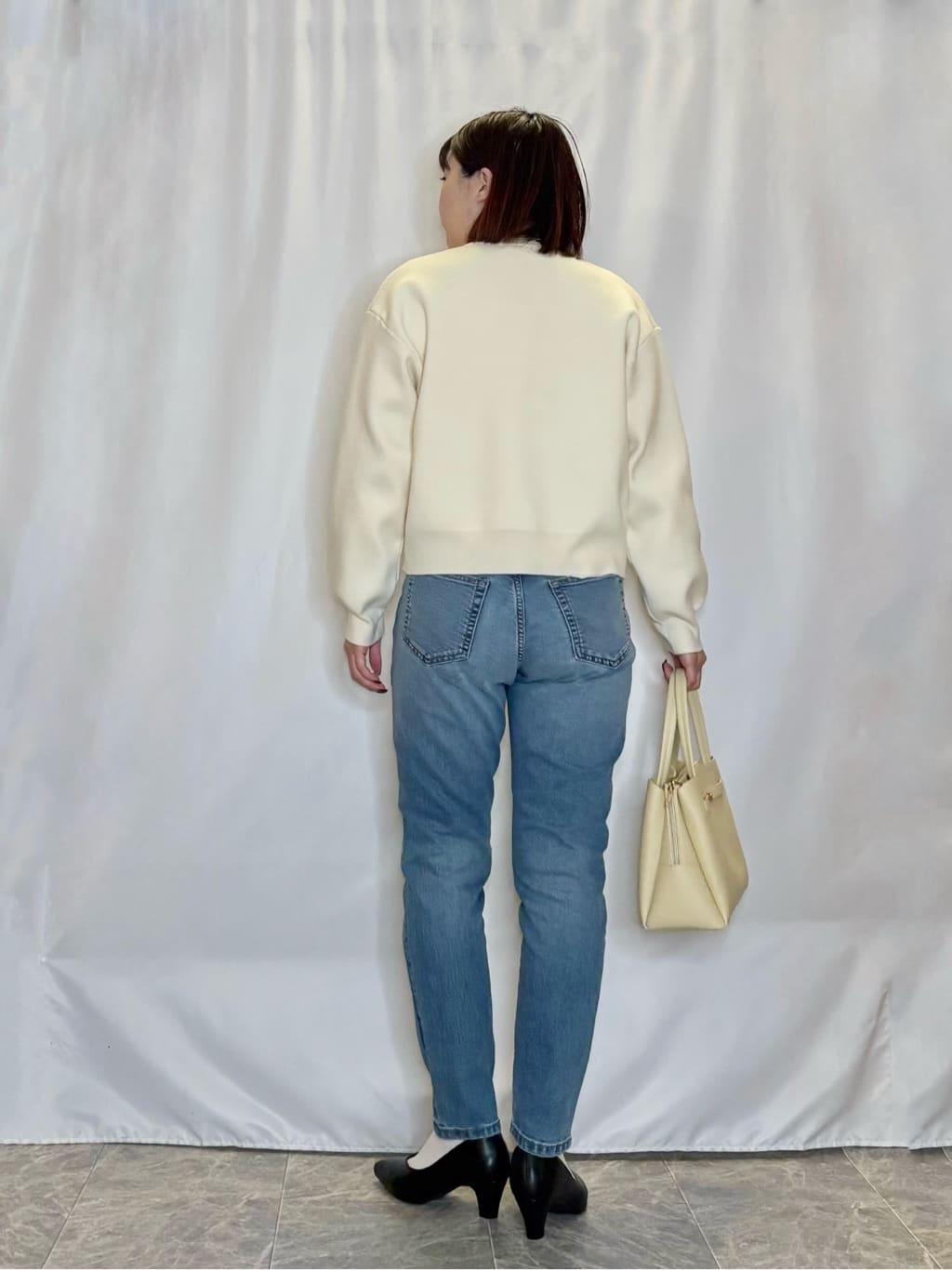 ネリさんの「SHOO･LA･RUE｜【洗濯機可/S-LL】1枚でも羽織りでも 華やか上品カーデ」を使ったコーディネート