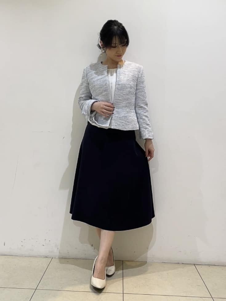 watanabeさんの「UNTITLED｜【きれいめ】ツイード ペプラムジャケット」を使ったコーディネート