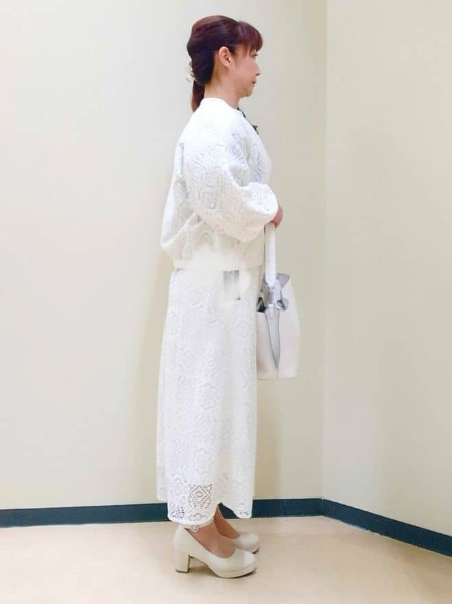 花さんの「Reflect｜チュールレイヤードスリーブプルオーバー」を使ったコーディネート