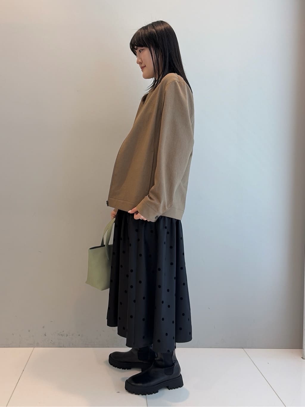 Akutagawaさんの「TAKEO KIKUCHI｜リネンライクカルゼ リブブルゾン」を使ったコーディネート
