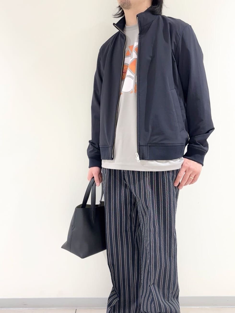 及川さんの「TAKEO KIKUCHI｜スタンドカラー ショート リブ ブルゾン」を使ったコーディネート