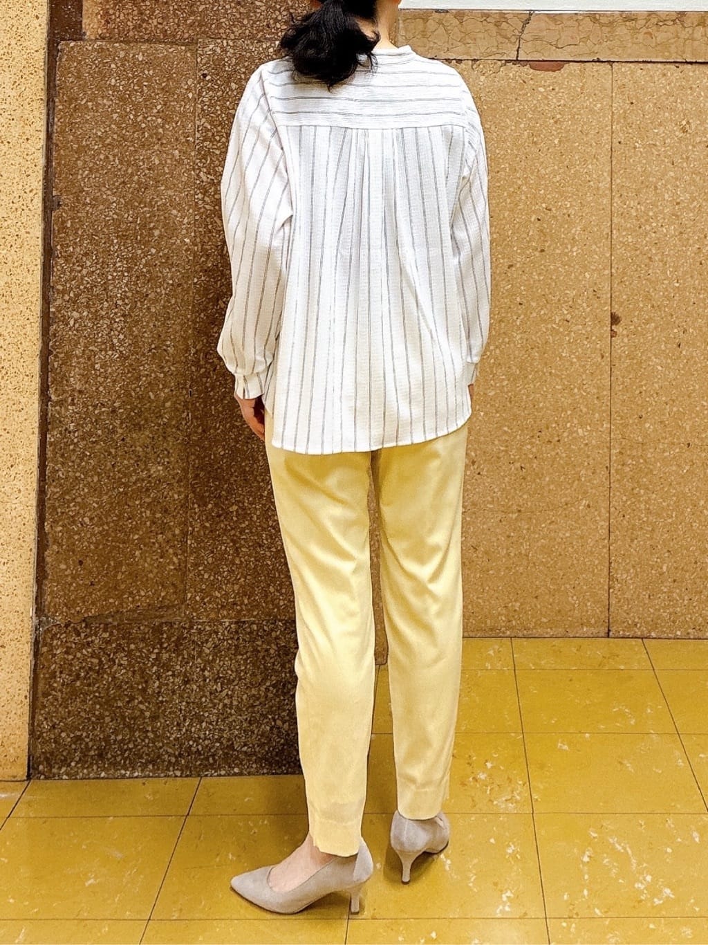 hattoriさんの「INDIVI｜【洗える／着心地楽ちん】ブラウス風ストライプカットソートップス」を使ったコーディネート