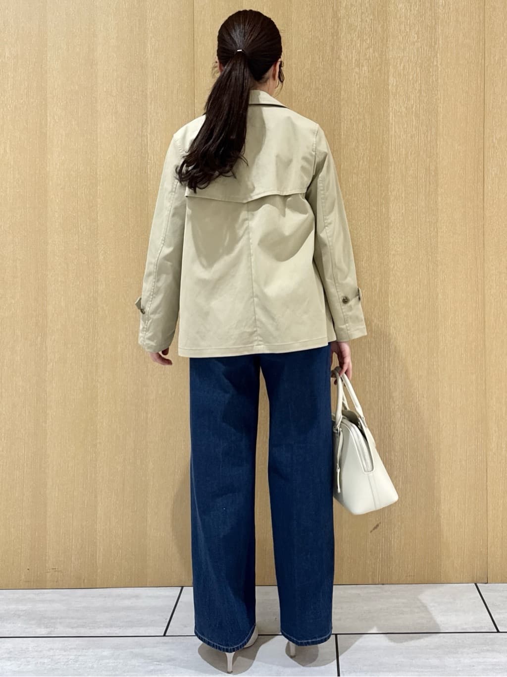 nanaさんの「UNTITLED｜【定番人気/はっ水/洗える】タスランショートトレンチコート」を使ったコーディネート