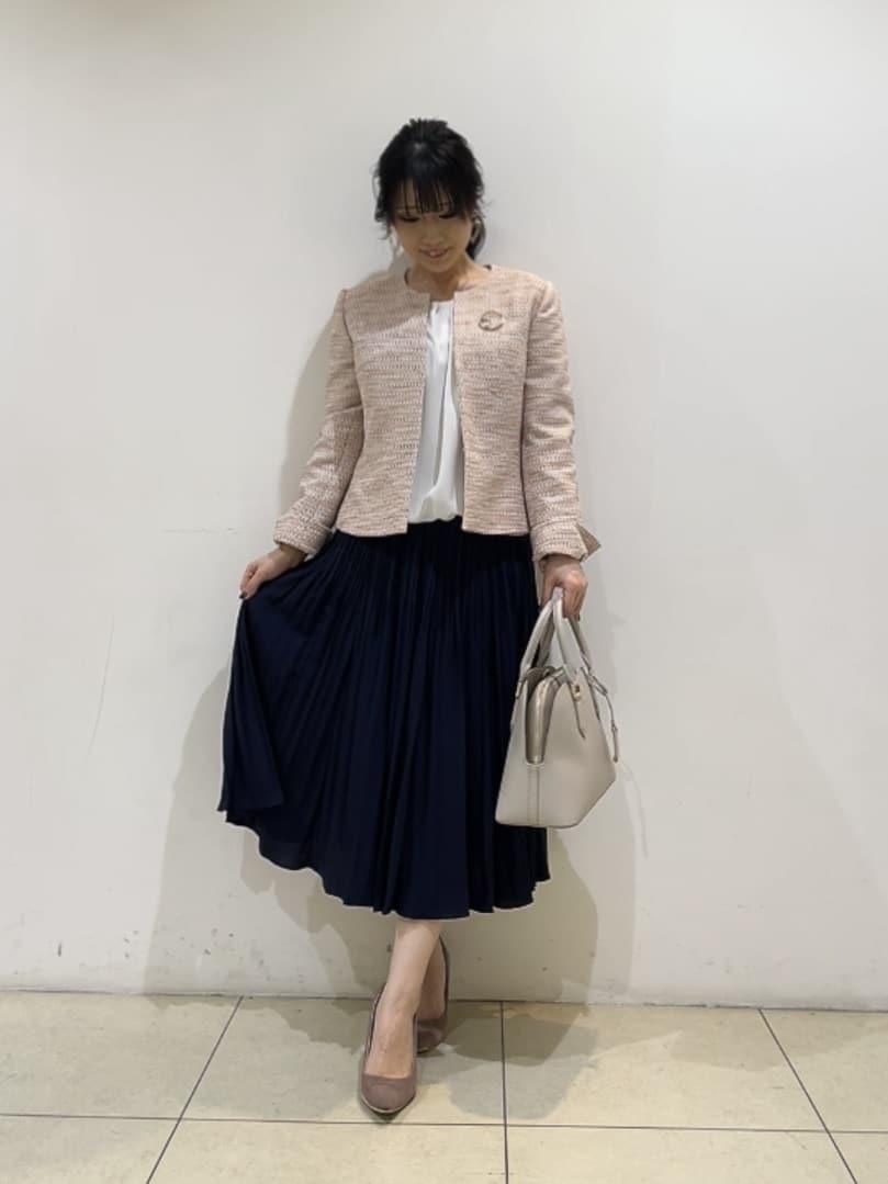watanabeさんの「UNTITLED｜【きれいめ】ツイード ペプラムジャケット」を使ったコーディネート