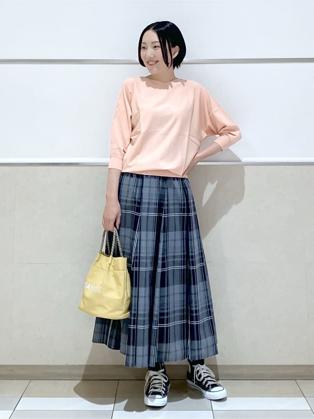 eriko さんの「Dessin｜【洗える】後ろボタンニットプルオーバー七分袖」を使ったコーディネート