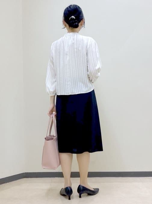  beni_gingerさんの「Reflect｜【セットアップ可】ストライプ柄ジャカードブラウス」を使ったコーディネート