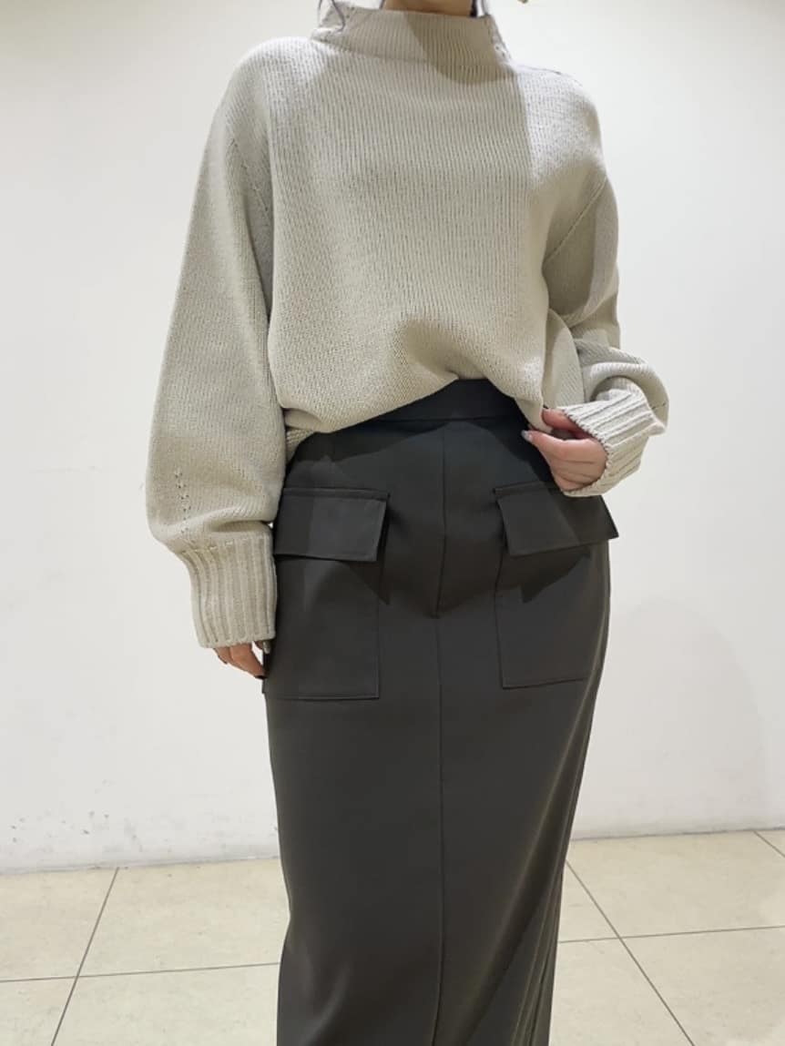 watanabeさんの「UNTITLED｜【洗える】スポンディッシュ ボトルネックニット」を使ったコーディネート