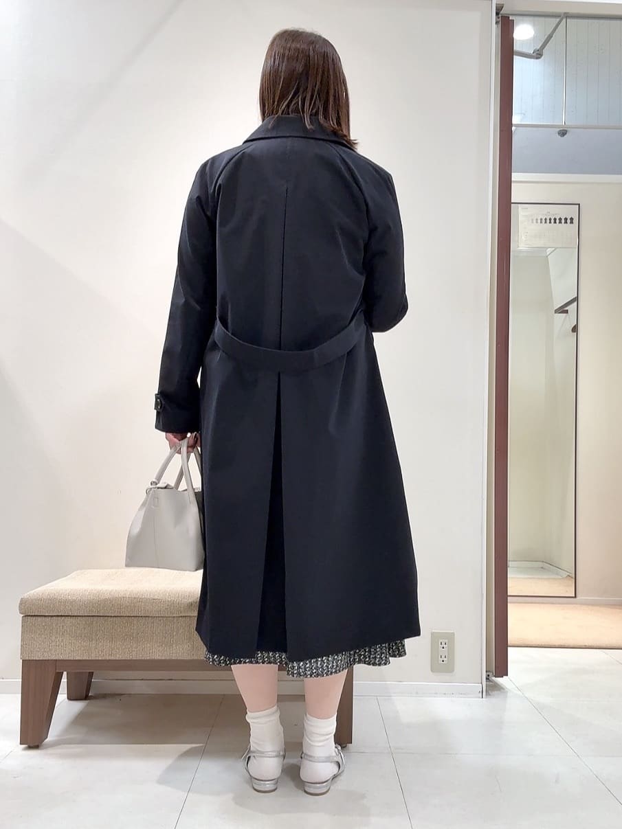 YUIさんの「UNTITLED｜【洗える/きれいめ】クラシカルツイードワンピース」を使ったコーディネート