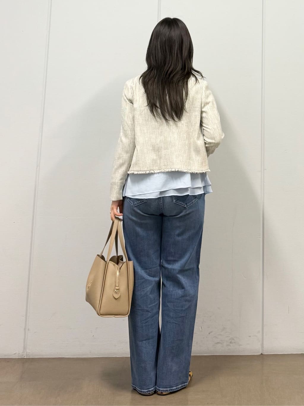 mizukiさんの「INDIVI｜【軽量／SETUP可能】ストレッチツイードジャケット」を使ったコーディネート