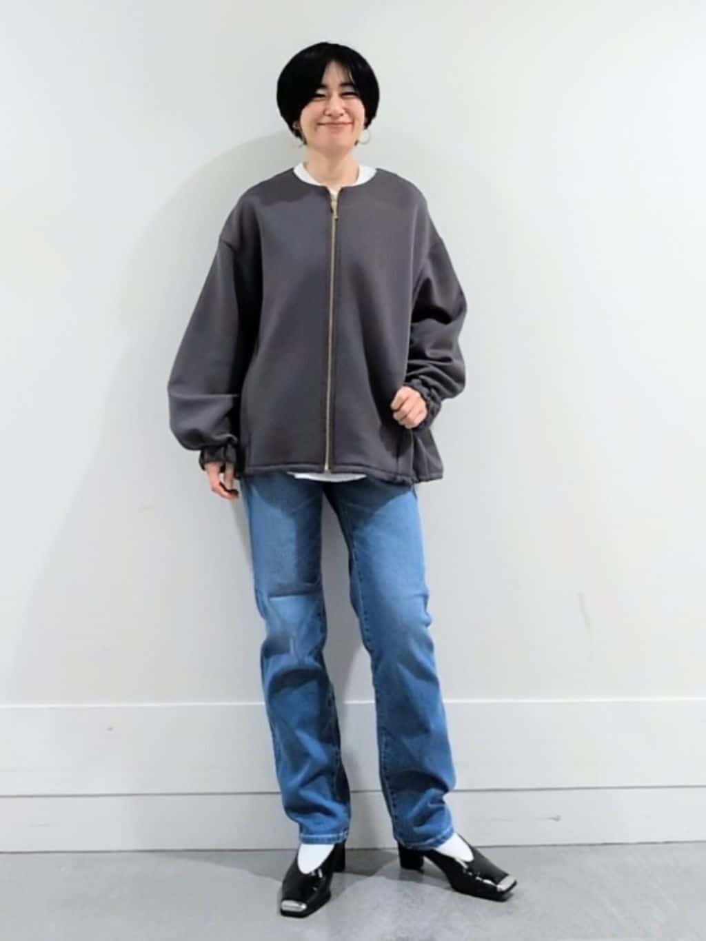 ミズタさんの「UNTITLED｜◆【春アウター/ゆったり】ダンボールジップブルゾン」を使ったコーディネート