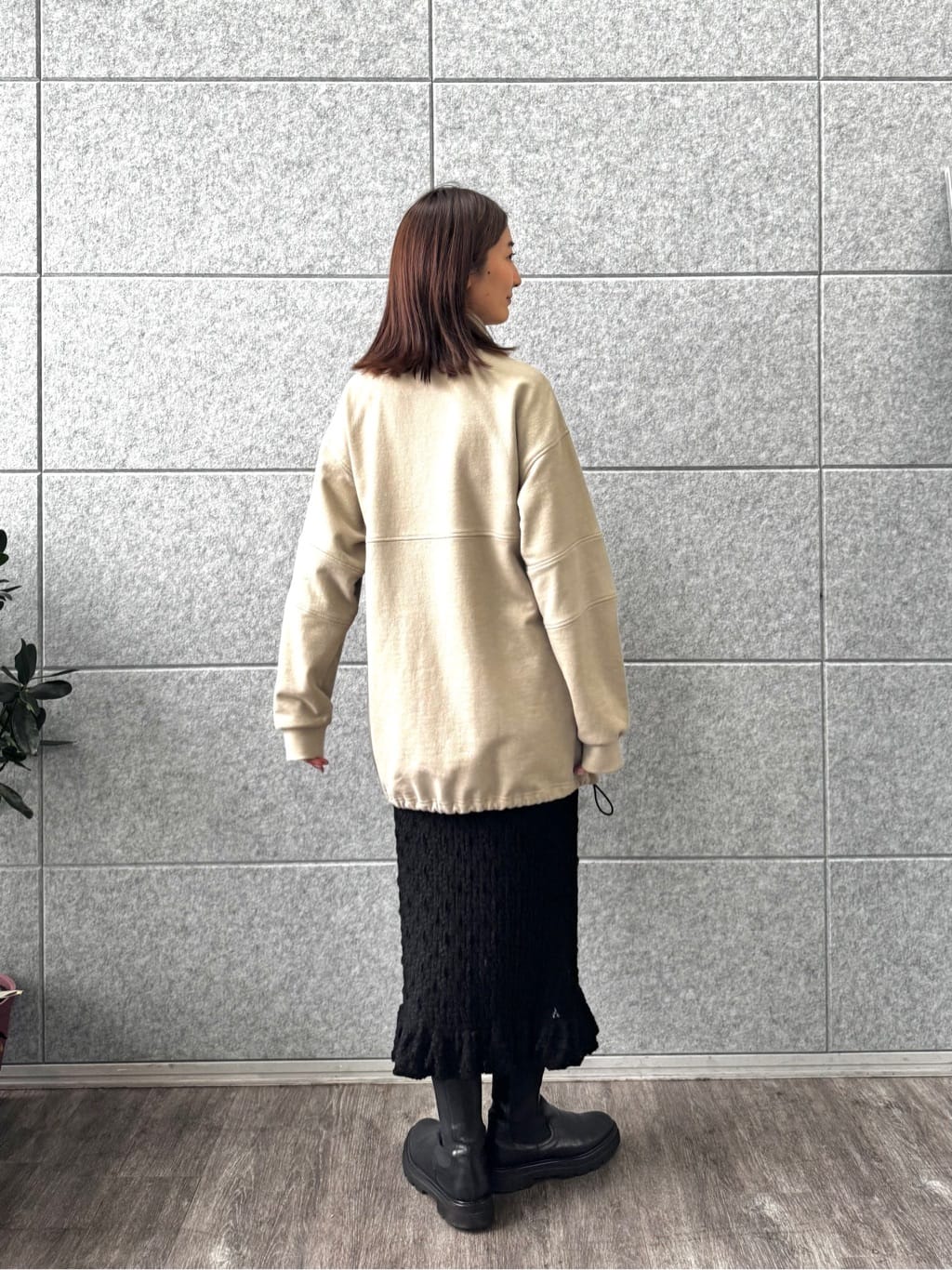 uchi__yamaさんの「CODE A｜sensual lace tight skirt」を使ったコーディネート