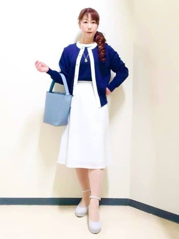 花さんの「Reflect｜【アンサンブル可】バイカラーカーディガン」を使ったコーディネート