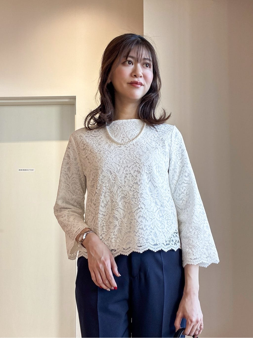 もんちゃんさんの「OPAQUE.CLIP｜《通勤対応》レースブラウス【洗濯機OK】」を使ったコーディネート