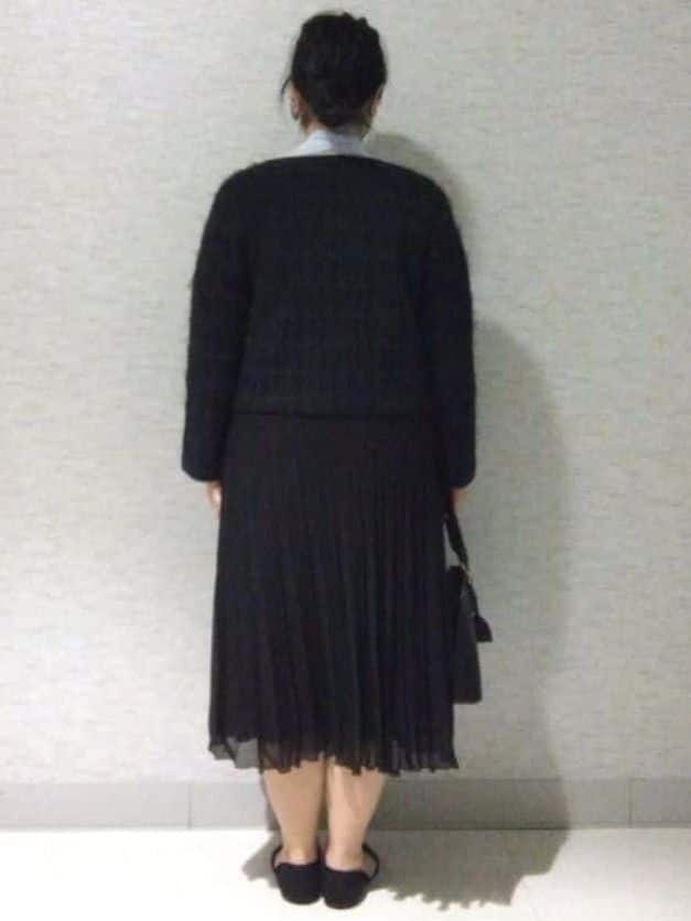sakoさんの「Reflect｜【お食事会やお出かけに◎】ふんわりジャカード編みカーディガン」を使ったコーディネート