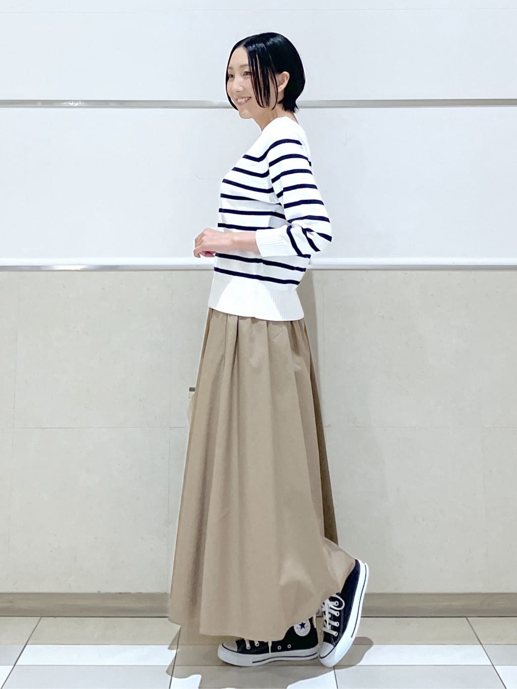 eriko さんの「Dessin｜【洗える】コットンVネックニット」を使ったコーディネート