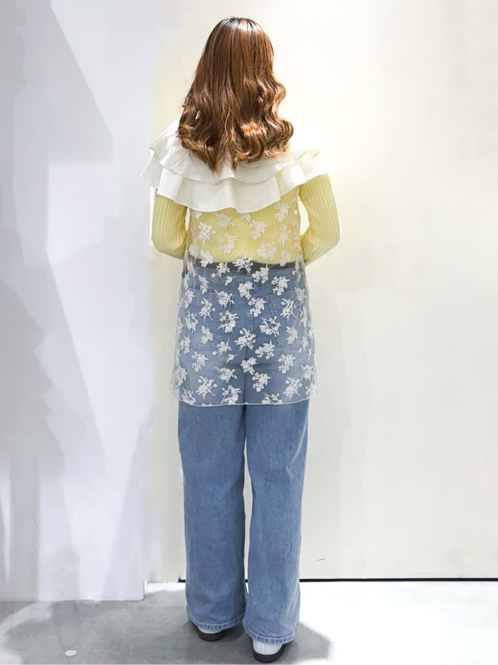 sayaさんの「OPAQUE.CLIP｜ラッフルフリルケープ【洗濯機OK】」を使ったコーディネート