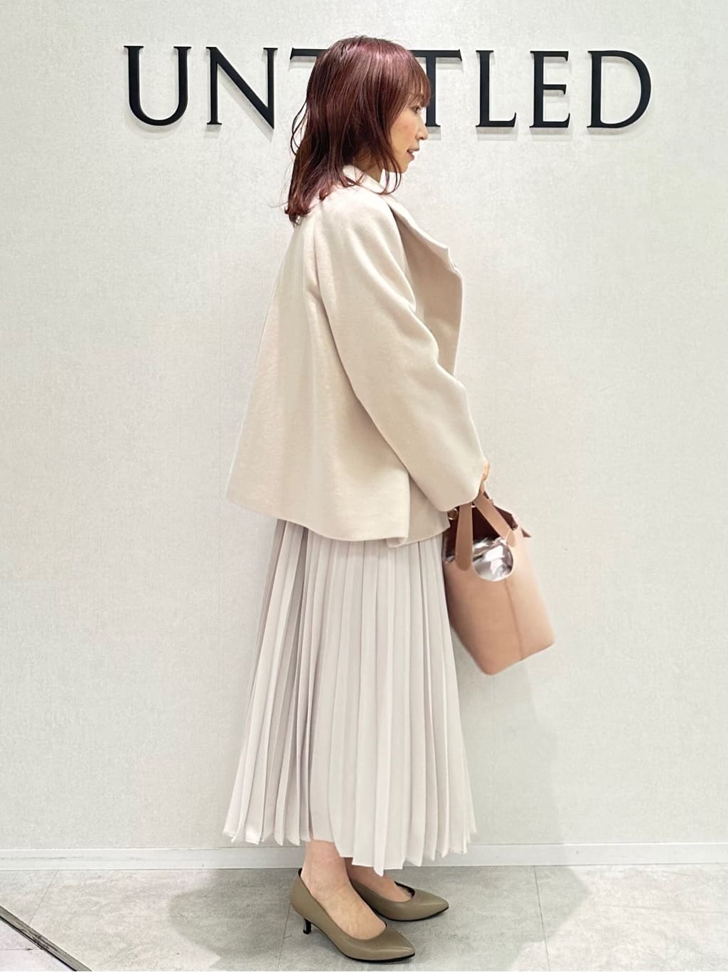 Miwaさんの「UNTITLED｜【着回しが効く／オンオフアウター】ウールショートコート」を使ったコーディネート