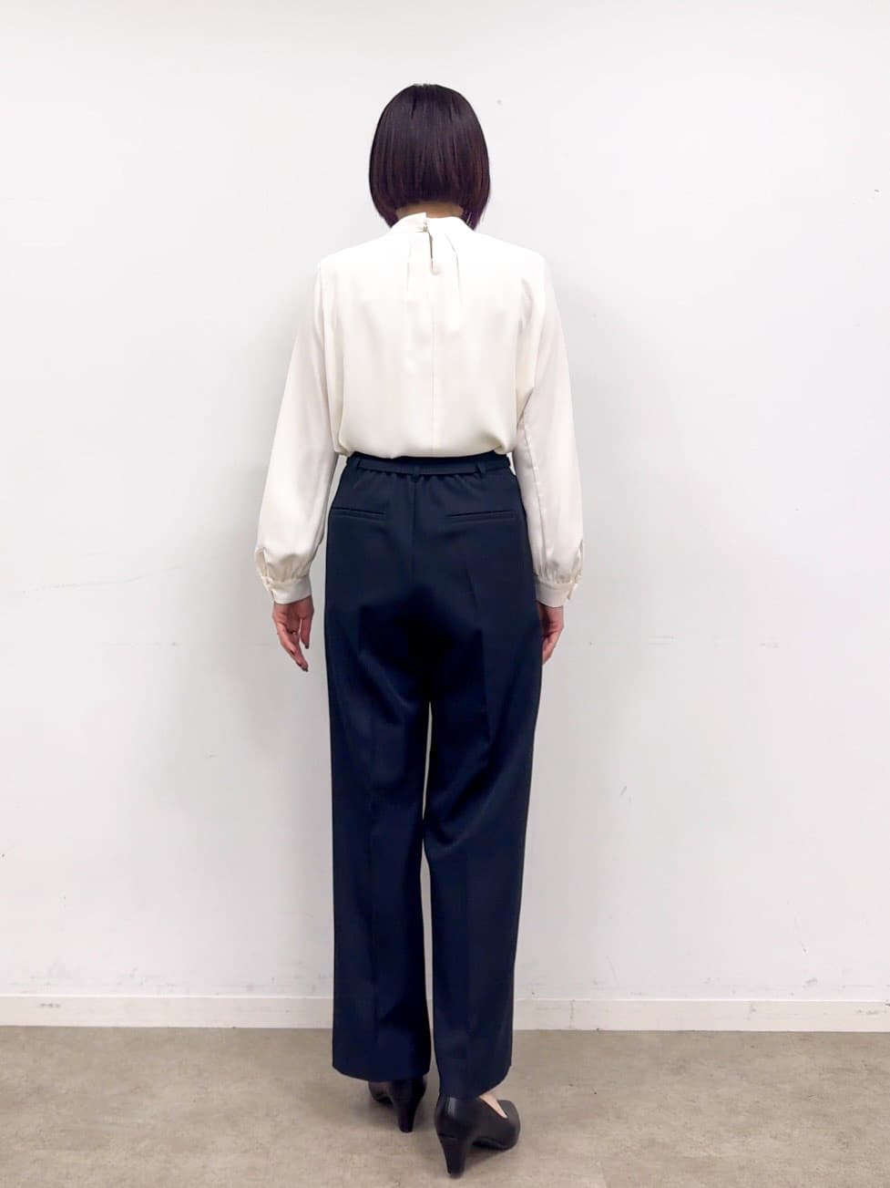 𝐜𝐡𝐢𝐤𝐚さんの「SHOO･LA･RUE｜【洗濯機可/イージーケア/UV】オンオフ使える　ゆったりダブルジャケット」を使ったコーディネート