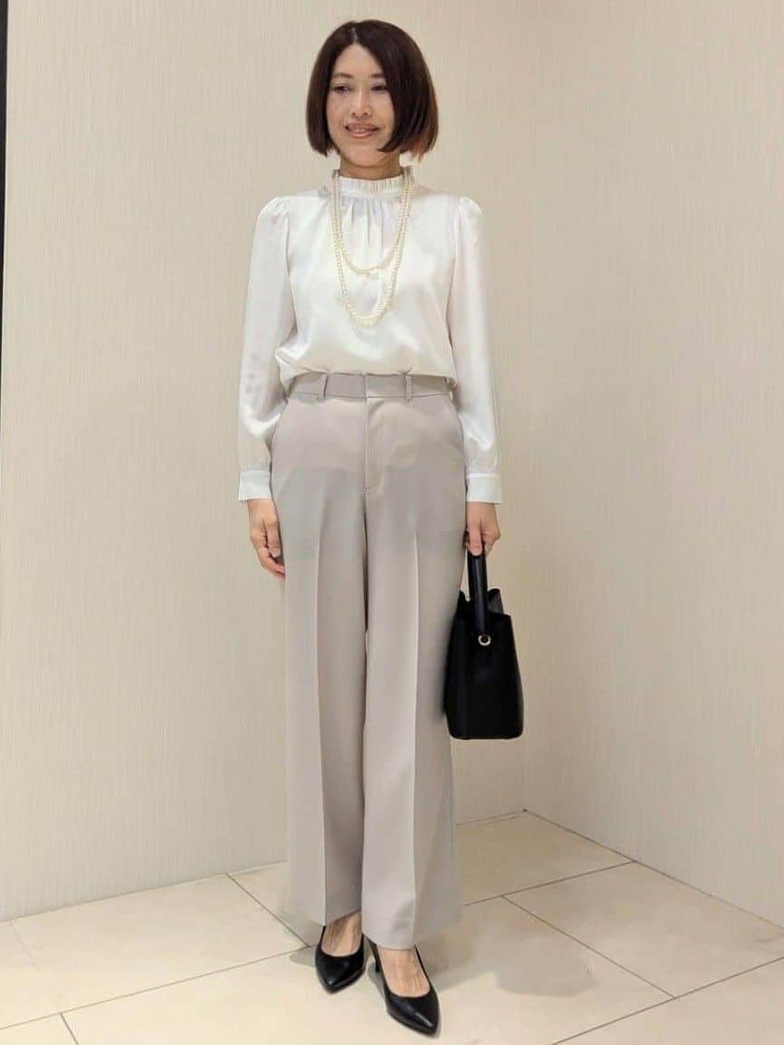 u-macoさんの「UNTITLED｜【オンオフ使える】スラブツイード ジレ」を使ったコーディネート