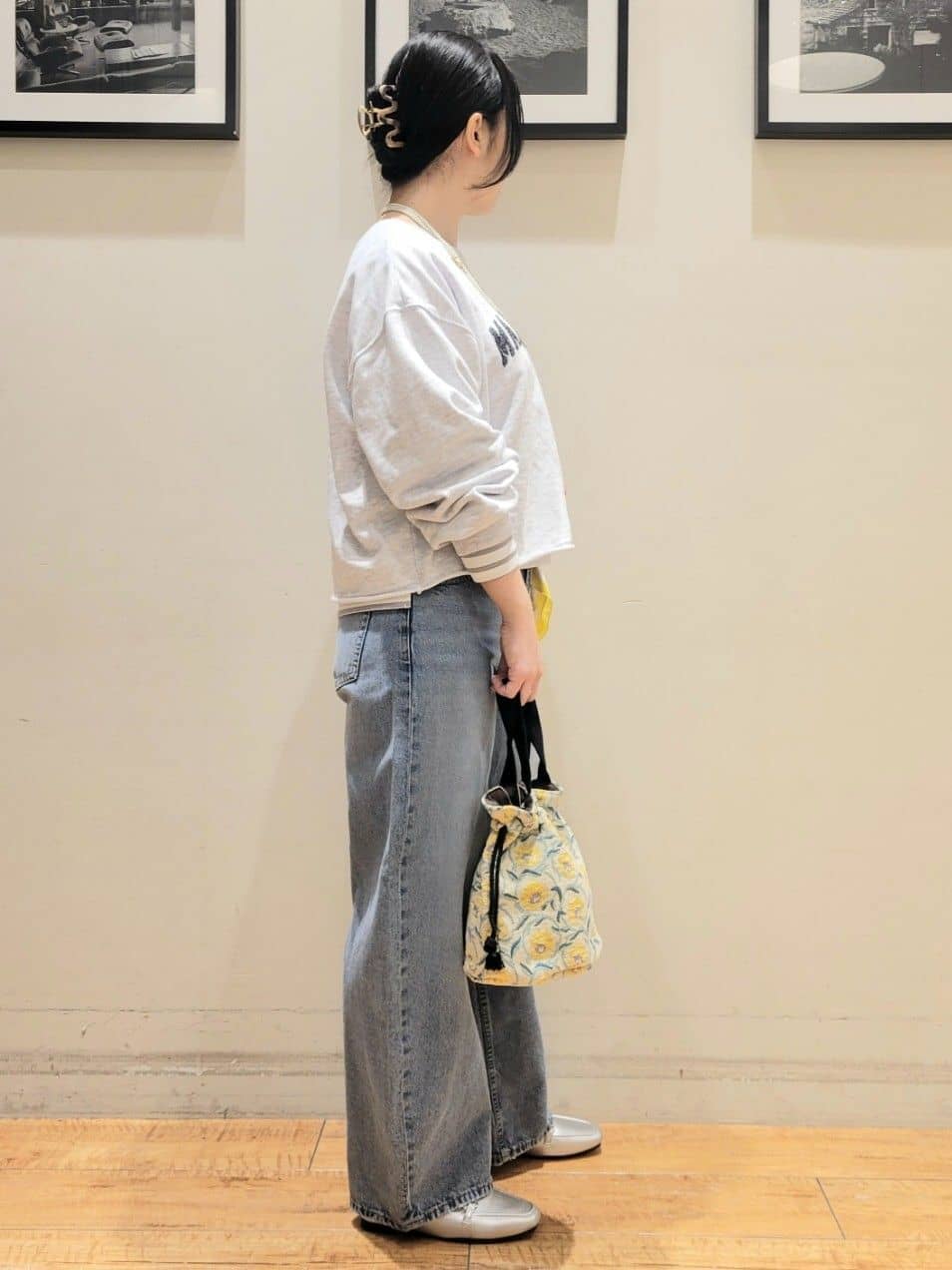 ななこさんの「SHOO･LA･RUE｜【洗濯機可/S-LL】コーデの主役になる ロゴアソート 裏毛スウェット」を使ったコーディネート
