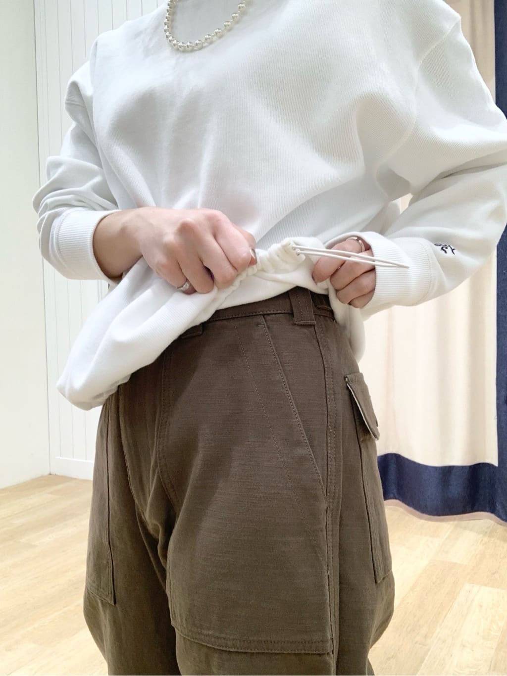 IMARIさんの「Dessin｜【前後2WAY/洗える】ドロストリブカットソー」を使ったコーディネート