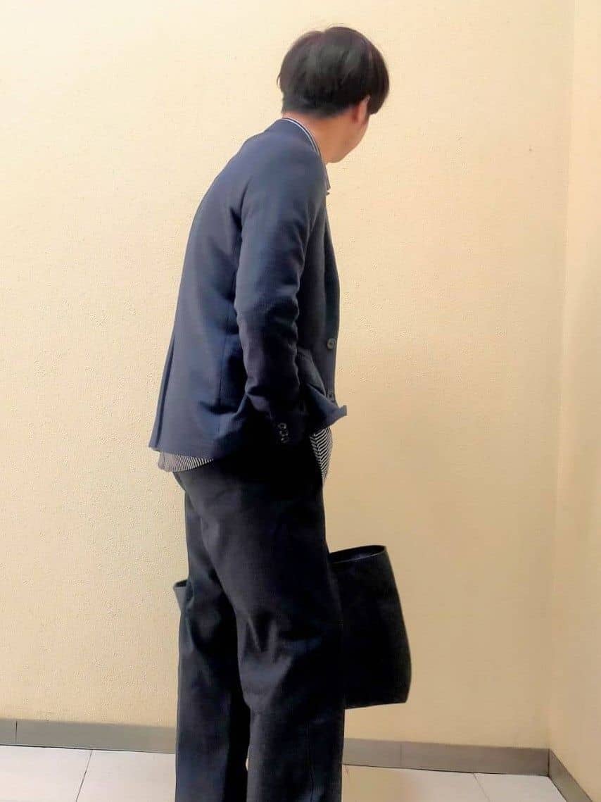 nerさんの「TAKEO KIKUCHI｜【抗菌防臭/シーズンレス】シアサッカー ジャージシャツ」を使ったコーディネート