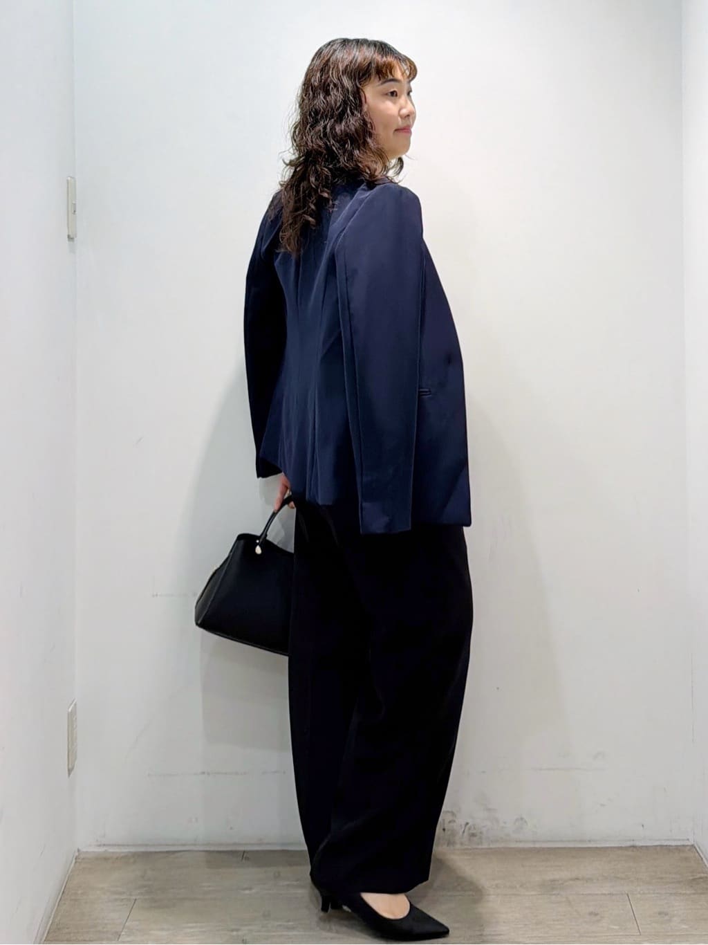 sumicaさんの「OPAQUE.CLIP｜《通勤対応》レースブラウス【洗濯機OK】」を使ったコーディネート