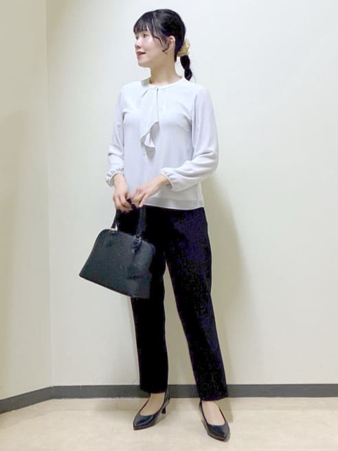  beni_gingerさんの「Reflect｜【UVカット／接触冷感】フロントフリルシフォンブラウス」を使ったコーディネート