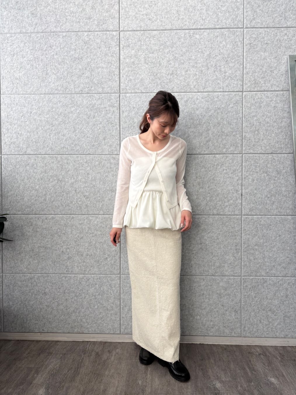norimiさんの「INDIVI｜ビスチェシアーアンサンブル」を使ったコーディネート
