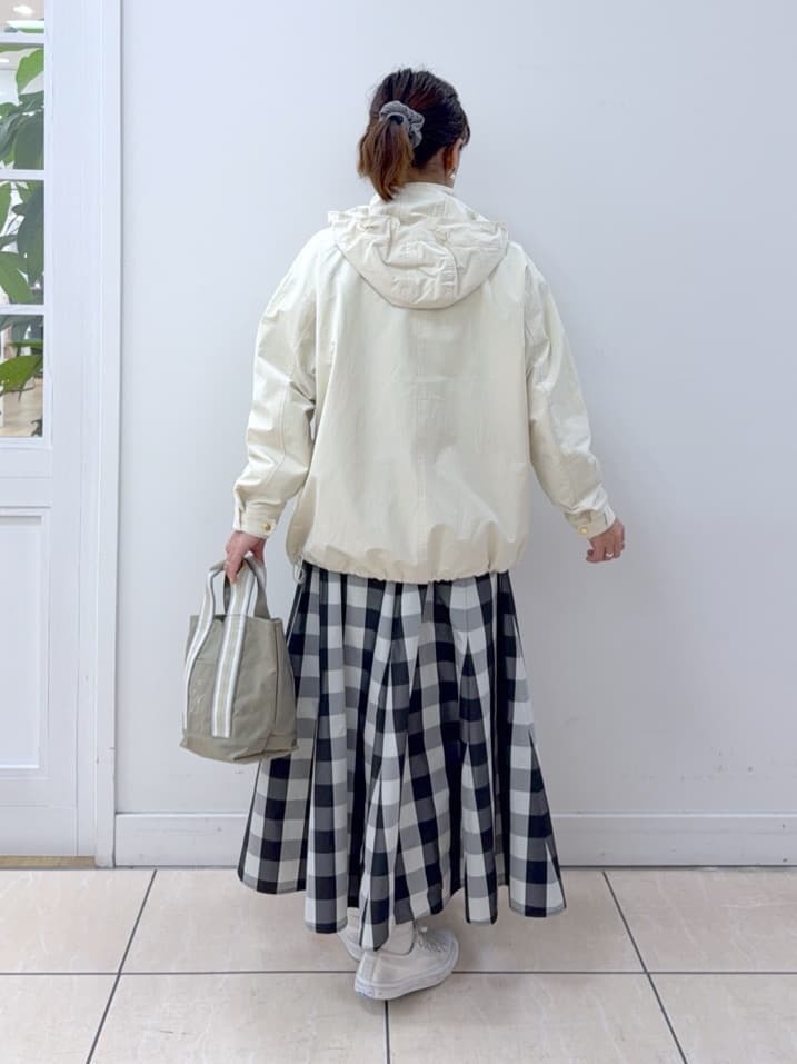 Osawaさんの「Dessin｜【撥水/2WAY】フーディーブルゾン」を使ったコーディネート
