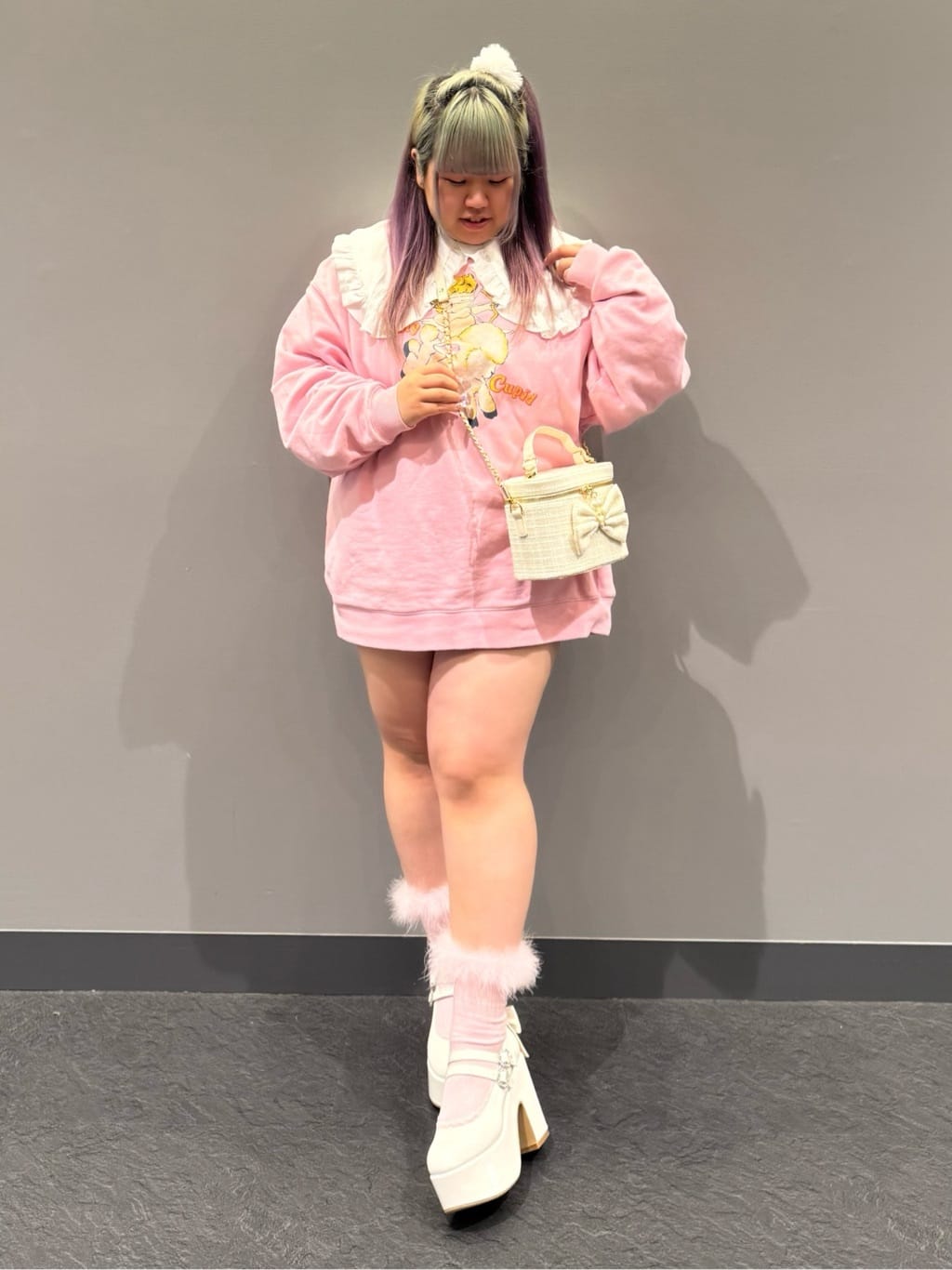 sayakaさんの「ESPERANZA｜厚底バックリボンパンプス」を使ったコーディネート
