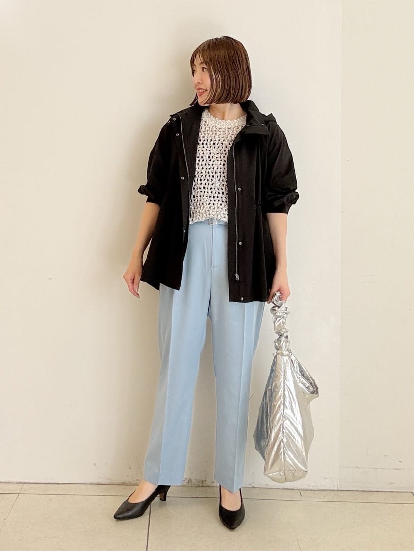 yoshiyaさんの「INDIVI｜【新色登場！超軽量】2WAYドロストショルダーバッグ」を使ったコーディネート