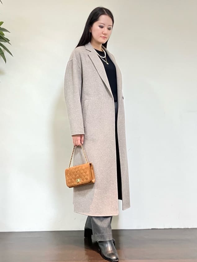 カレンさんの「UNTITLED｜【8色展開／コンパクト丈】レーヨン混 コクーンニット」を使ったコーディネート