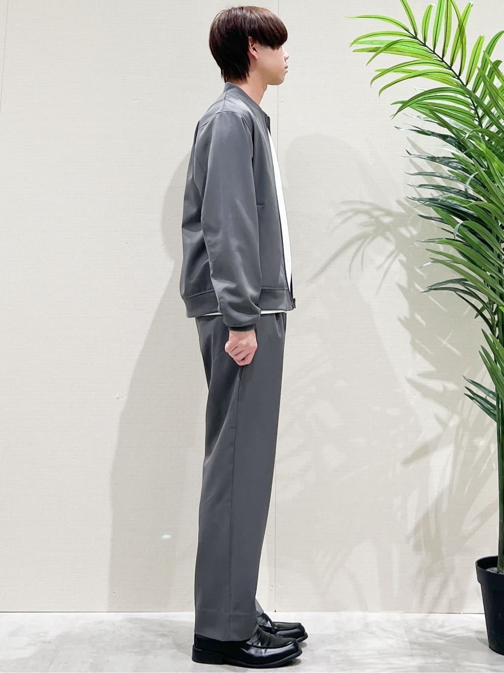 SHI-MAさんの「THE SHOP TK｜FLEX LINE ストレッチリブブルゾン　ストレッチ/防シワ/マシンウォッシャブル/セットアップ可」を使ったコーディネート