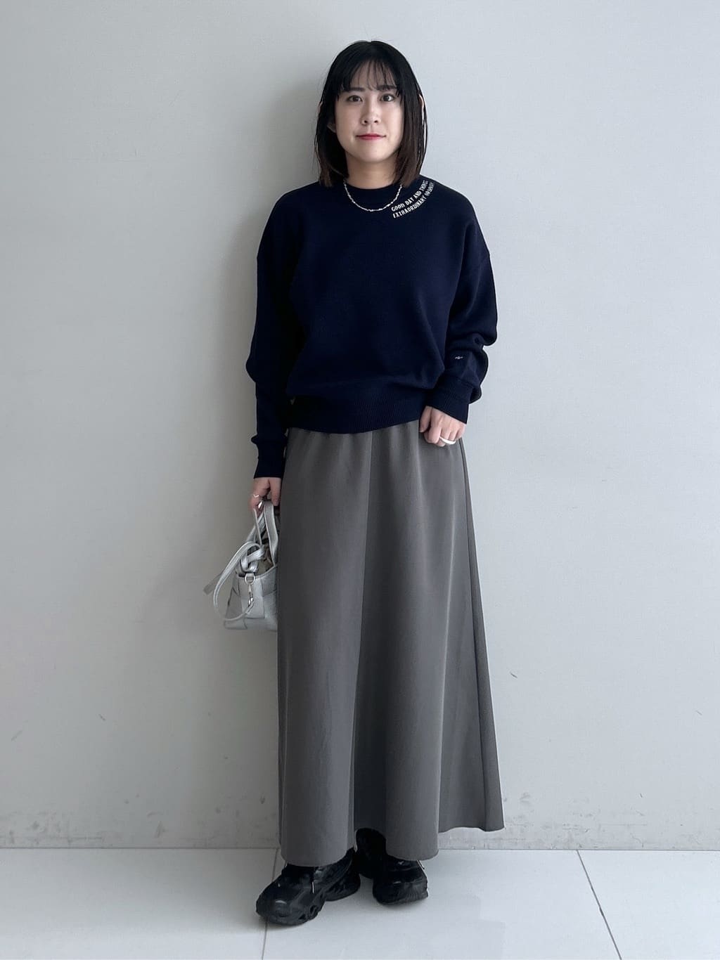 Hirokaさんの「Dessin｜【ウエストゴム/洗える】フィブリルソフトAラインスカート」を使ったコーディネート