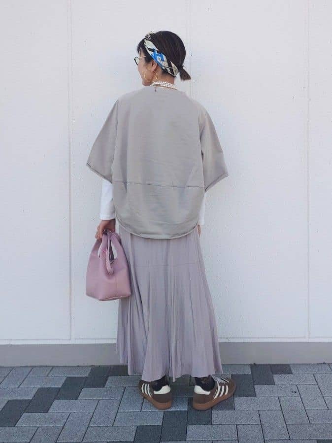 MUTSUKOさんの「UNTITLED｜【Liyoca】ベーシック天竺スリットプルオーバー」を使ったコーディネート