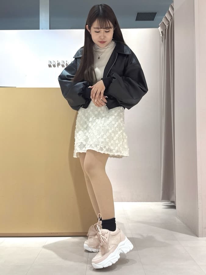 neinaさんの「ESPERANZA｜」を使ったコーディネート