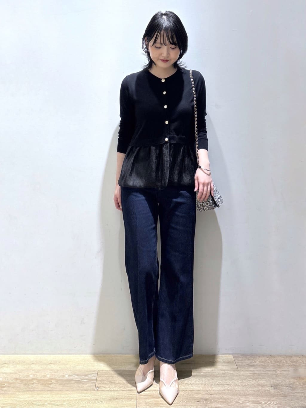 mizukiさんの「index｜【植草美幸先生が指南する好印象スタイル】《丈が選べる》ストレートデニムパンツ【洗濯機洗い可】」を使ったコーディネート