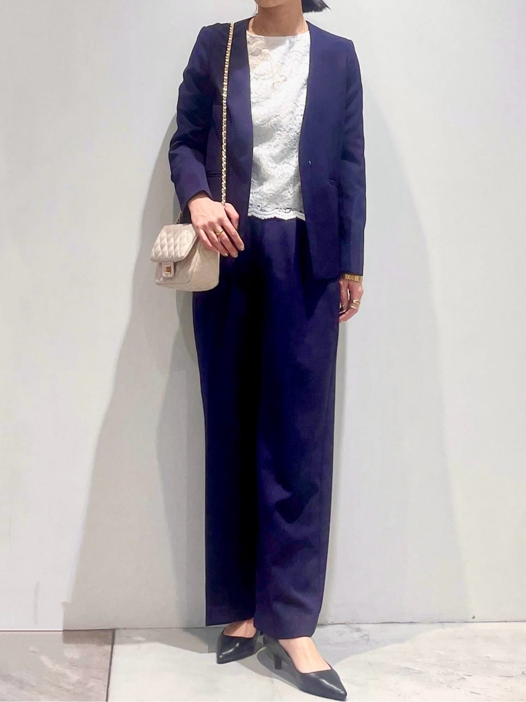 あいさんの「OPAQUE.CLIP｜《通勤／セットアップ対応》 Vネックジャケット／ダブルクロス【洗濯機OK】」を使ったコーディネート
