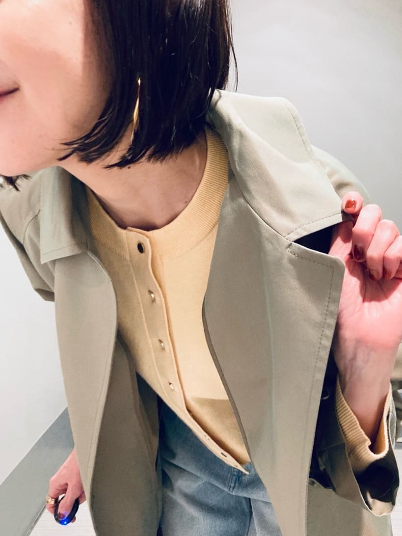 Furuさんの「DRESSTERIOR｜【ウォッシャブル/美シルエット】ライトトレンチコート」を使ったコーディネート