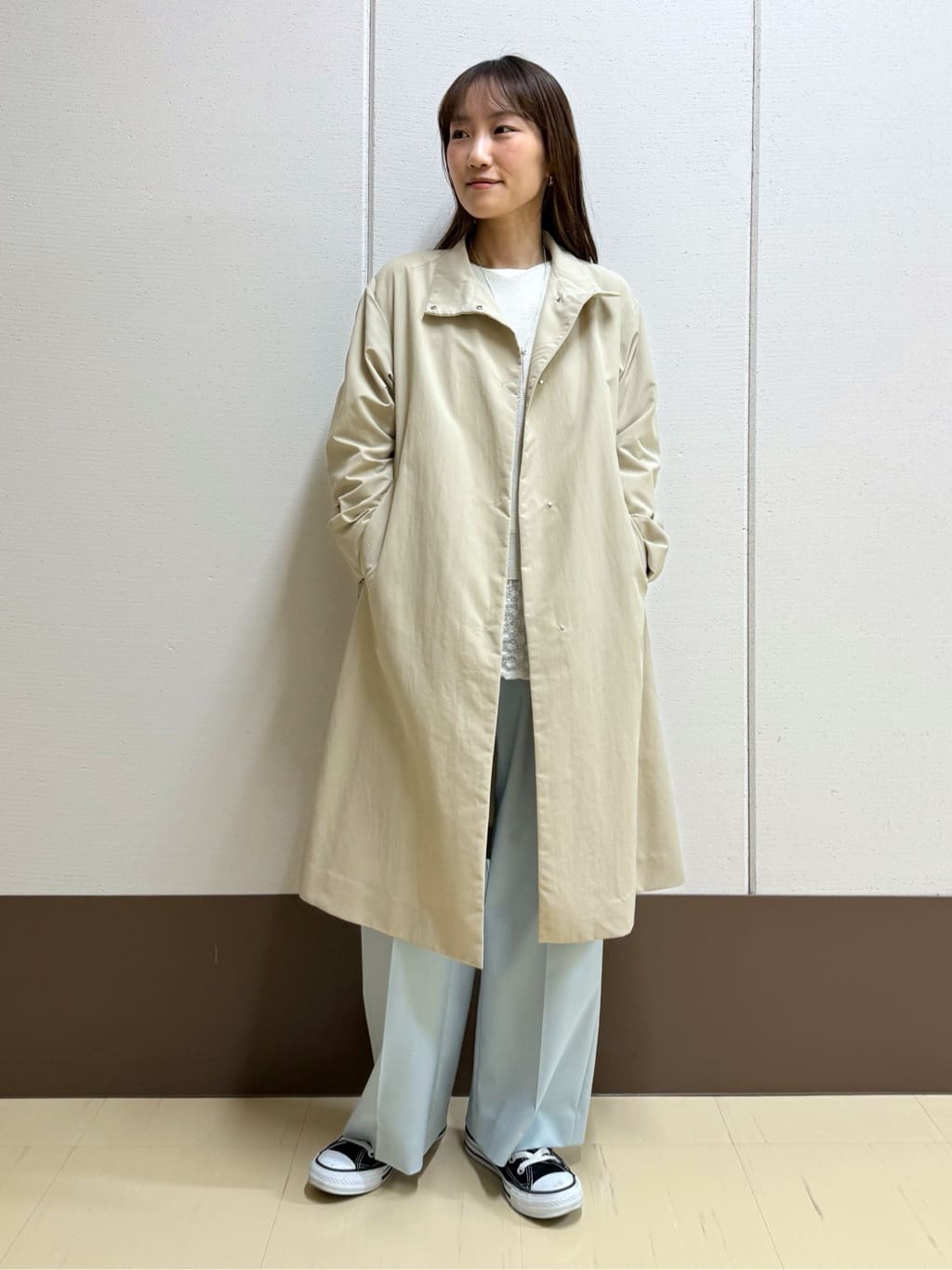 mamiさんの「INDIVI｜【洗える／レイヤードにおすすめ】シャーリングレース ロングTシャツ」を使ったコーディネート