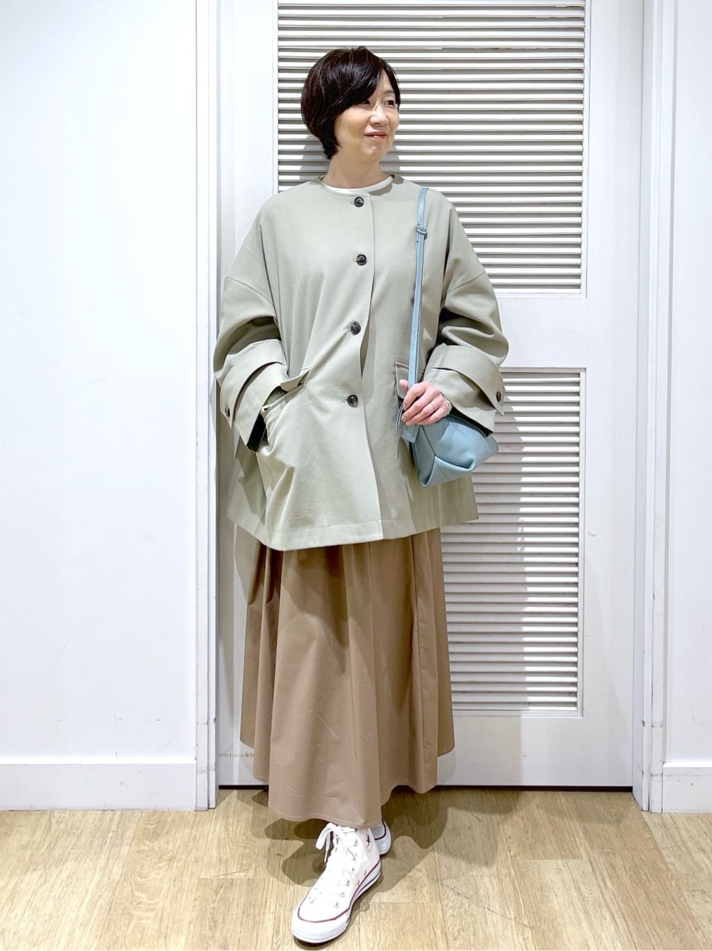 Miyazakiさんの「Dessin｜【花粉ガード/撥水加工/洗える】クルーネックスプリングコート」を使ったコーディネート