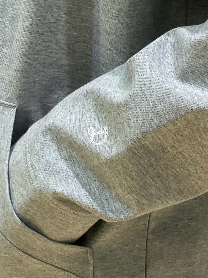 Nagaseさんの「DRESSTERIOR｜【接触冷感／セットアップ可】ドライタッチ ハイカウントカットソー カーディガン」を使ったコーディネート
