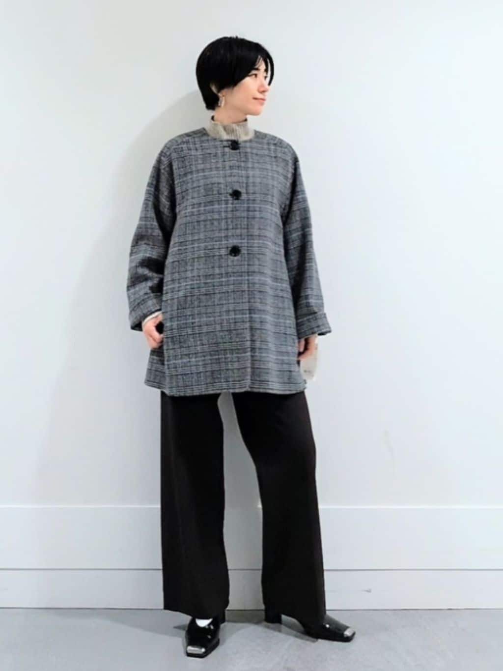 ミズタさんの「UNTITLED｜【ミディ丈/軽やか】セミラグランリバー コート」を使ったコーディネート